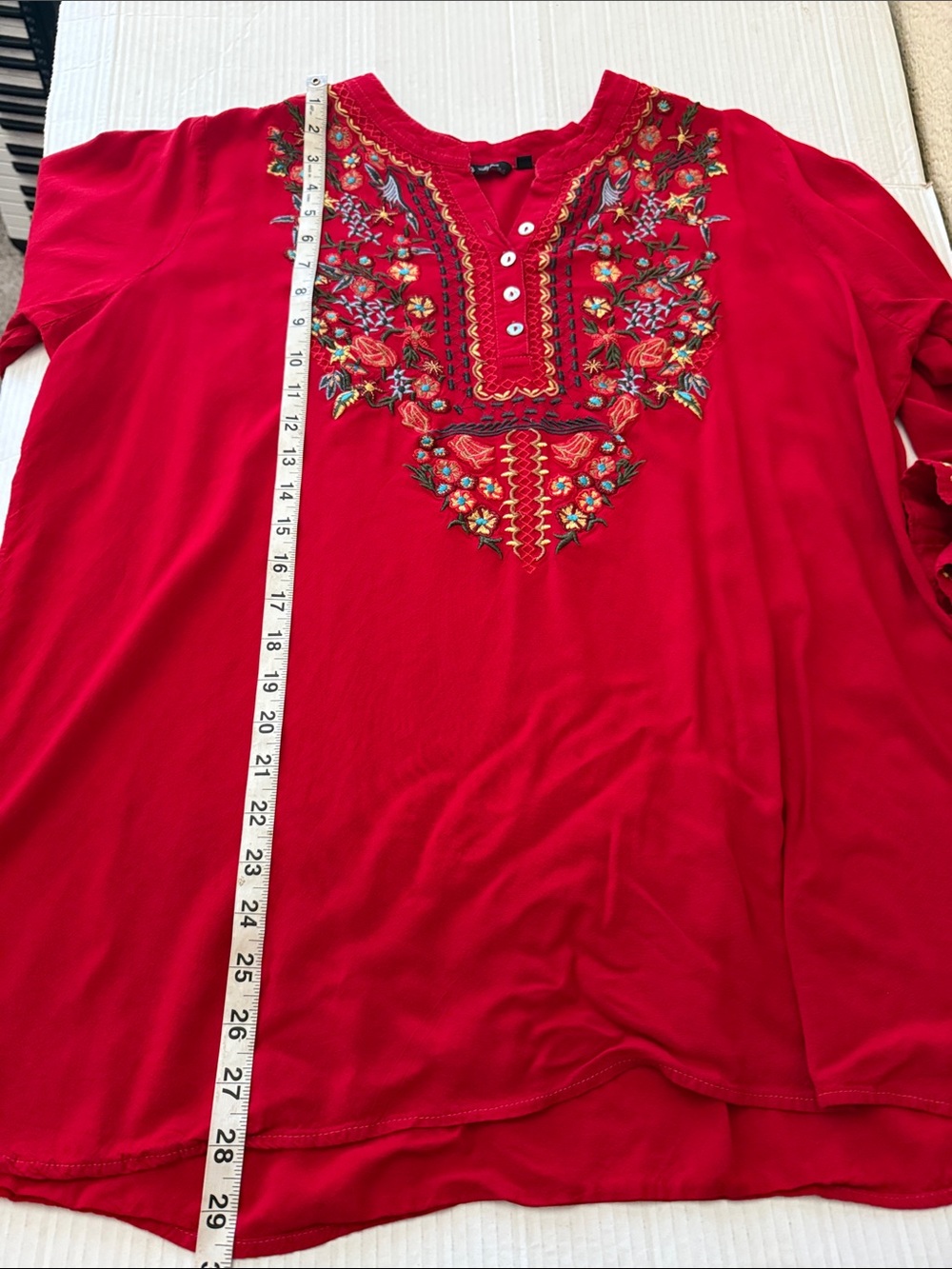 64 Sixty Five Embroidered Tunic Size XXL Red Multicolor Floral Boho Long Sleeve - Picture 11 of 13